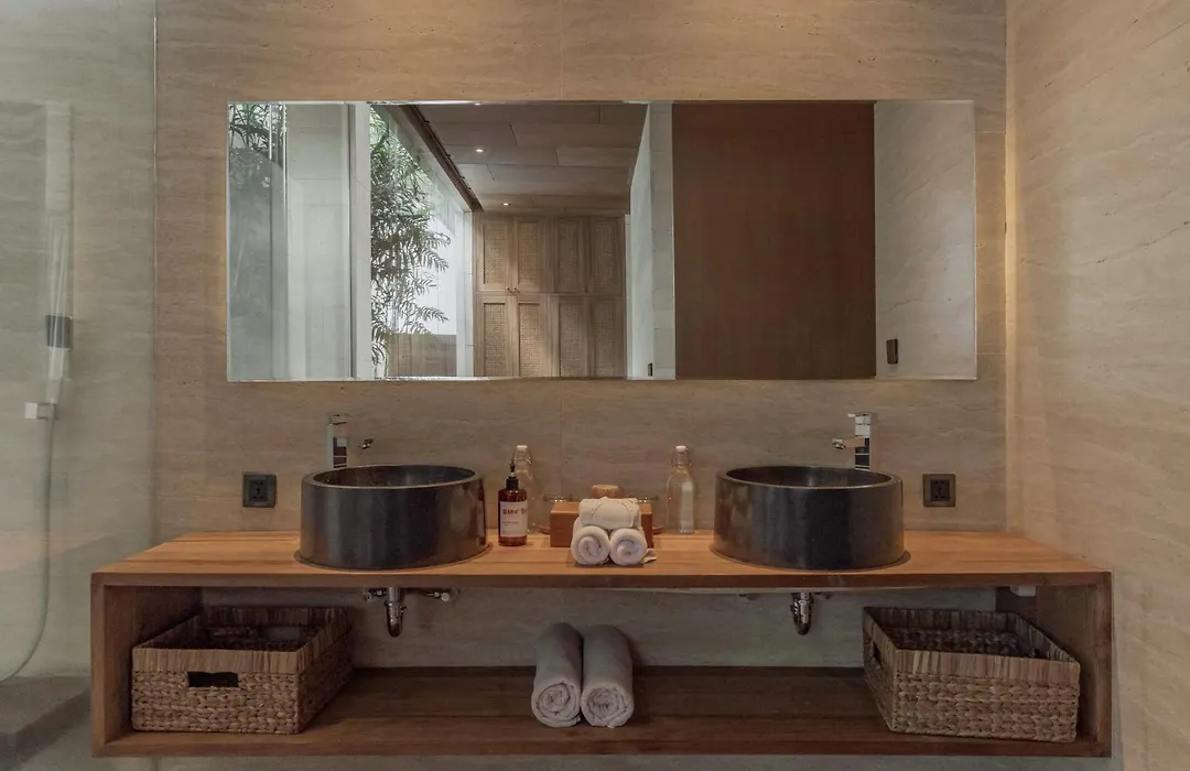 Villa Boya - 6Br Luxury Oasis In Central Berawa-1